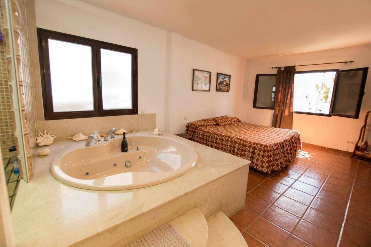 Villa Palacios Herrero Tahiche Luaran gambar