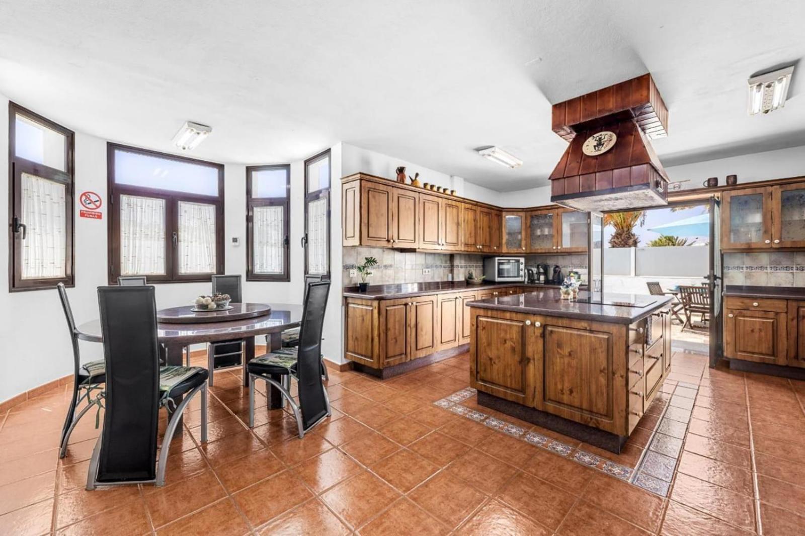 Villa Palacios Herrero Tahiche Luaran gambar